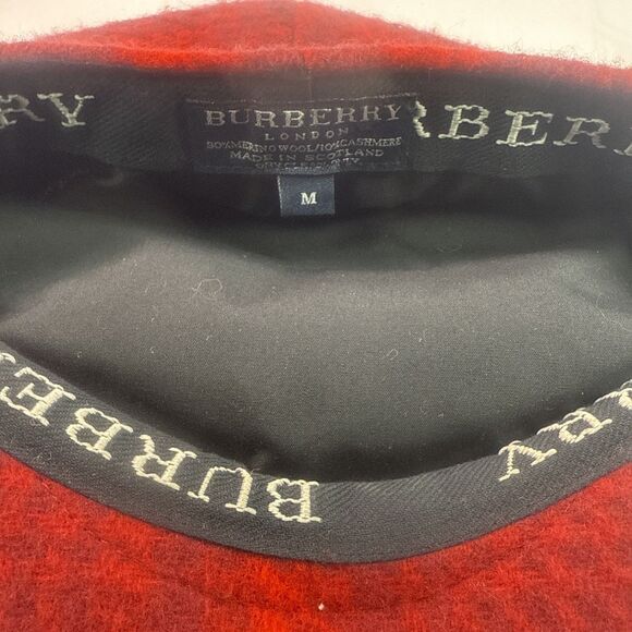 Burberry Wool/ Cashmere Beret Plaid Men’s Hat Size Medium, Red, London. - Picture 7 of 9